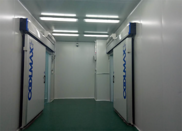 食品公司內(nèi)建造1000平加工型冷庫大概費(fèi)用是多少? 食品公司內(nèi)建造1000平加工型冷庫大概費(fèi)用是多少?