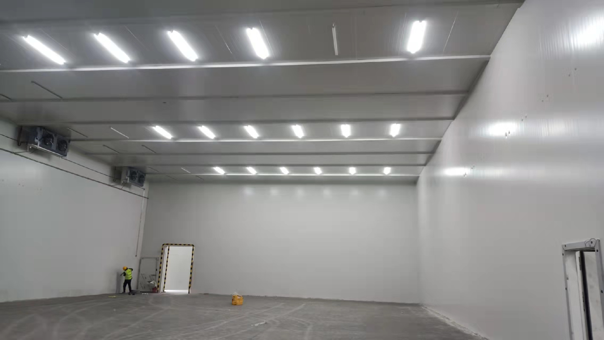 建設(shè)疫苗冷藏庫(kù)管理規(guī)范制度有哪些？安裝費(fèi)用價(jià)格需要多少錢？